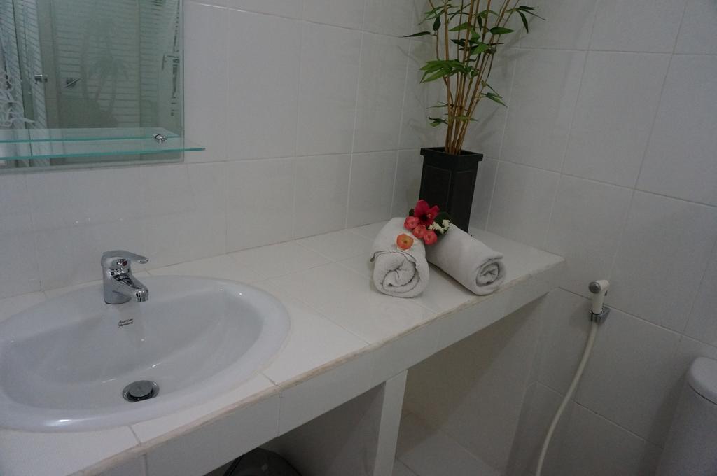 Hotel Angsoka Temukus Szoba fotó